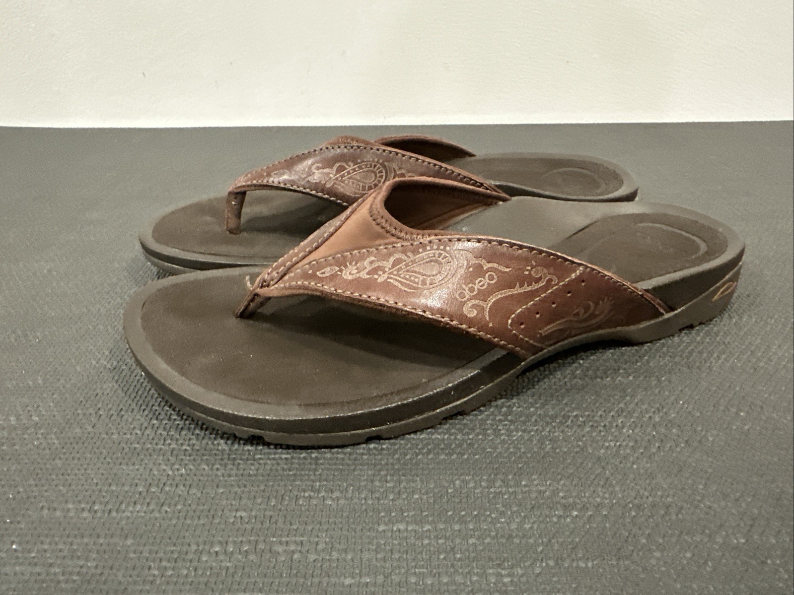 Abeo Balboa Leather Thong Sandals Women’s Size 7.5 W400 Brown