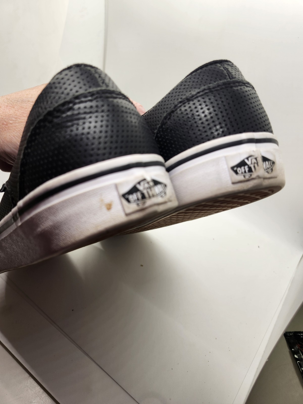 VANS Classic Slip-On Black Leather Skater Slip on Vans Womens Size 10 men 8.5
