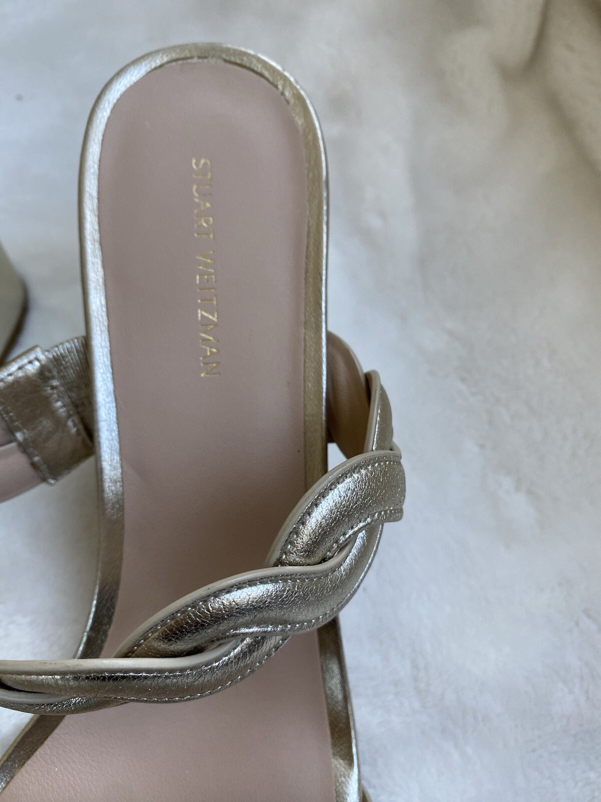 NEW$475 STUART WEITZMAN Twistie Block 75 Metallic Mule Platinum US9/UK6.5/EU39.5