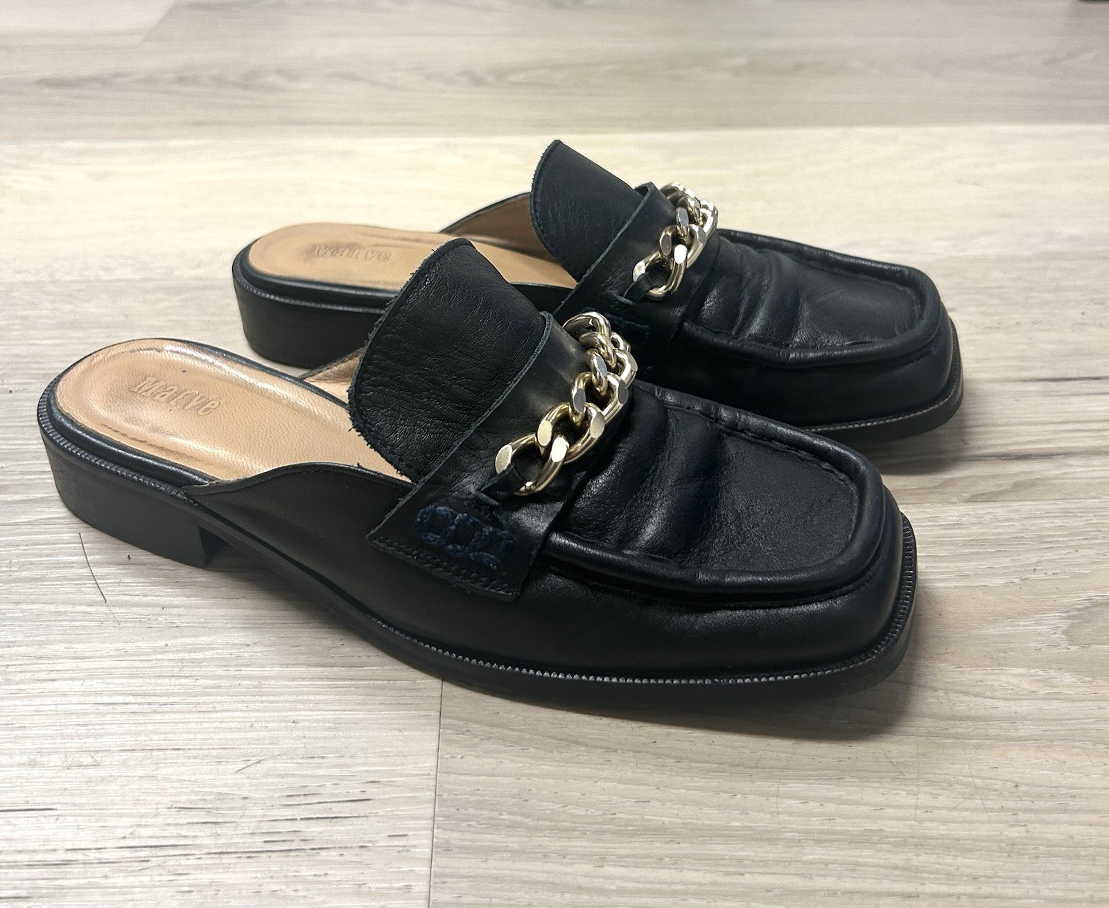 Anthropologie Maeve Shoes Loafers Black Leather Flats Gold Chain Women 37 US 6.5