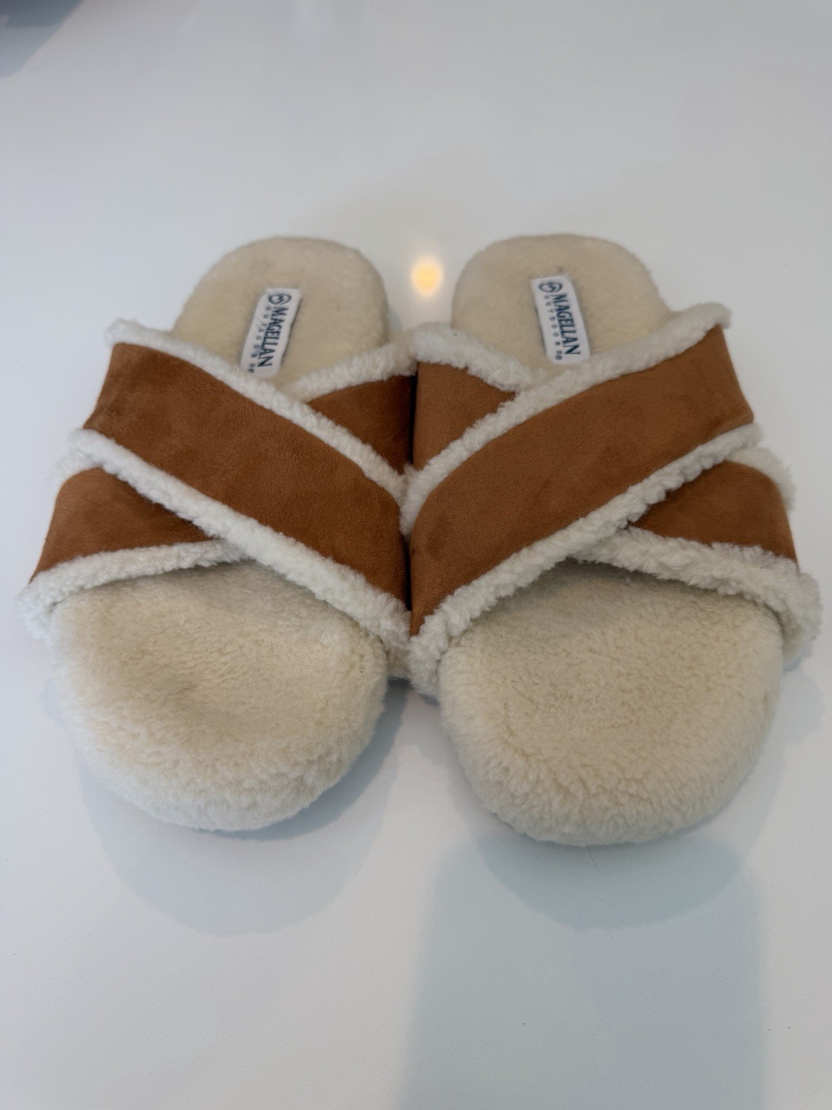 Magellan Outdoors Women’s Slide Slippers Faux Fur Lined Brown/Beige Size 8