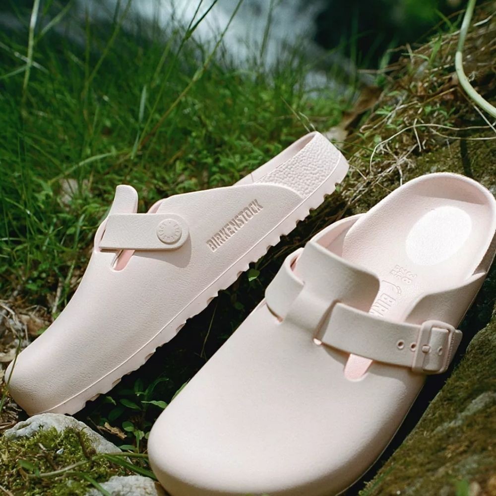 Birkenstock Women’s Adjustable Recovery Clog – Boston EVA Medium Narrow
