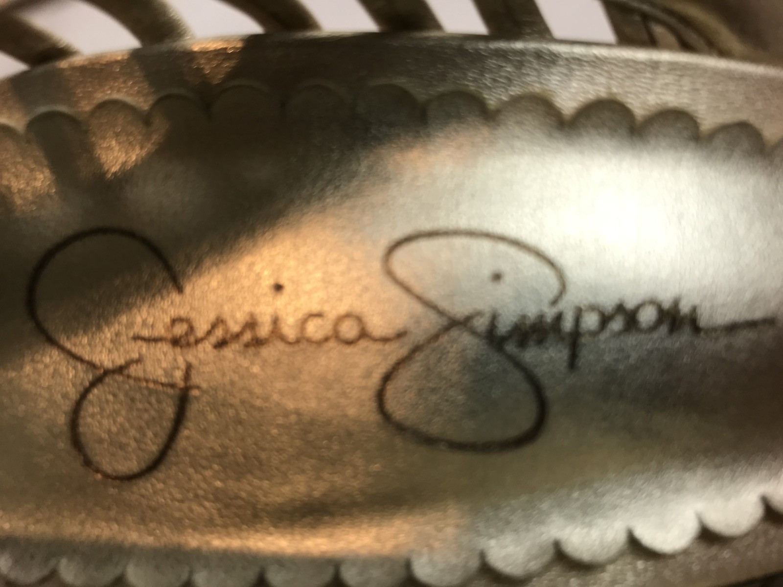 Jessica Simpson–Beige Leather Strappy Peep Toe Stiletto 4.25″ Heels – Sz 8.5M