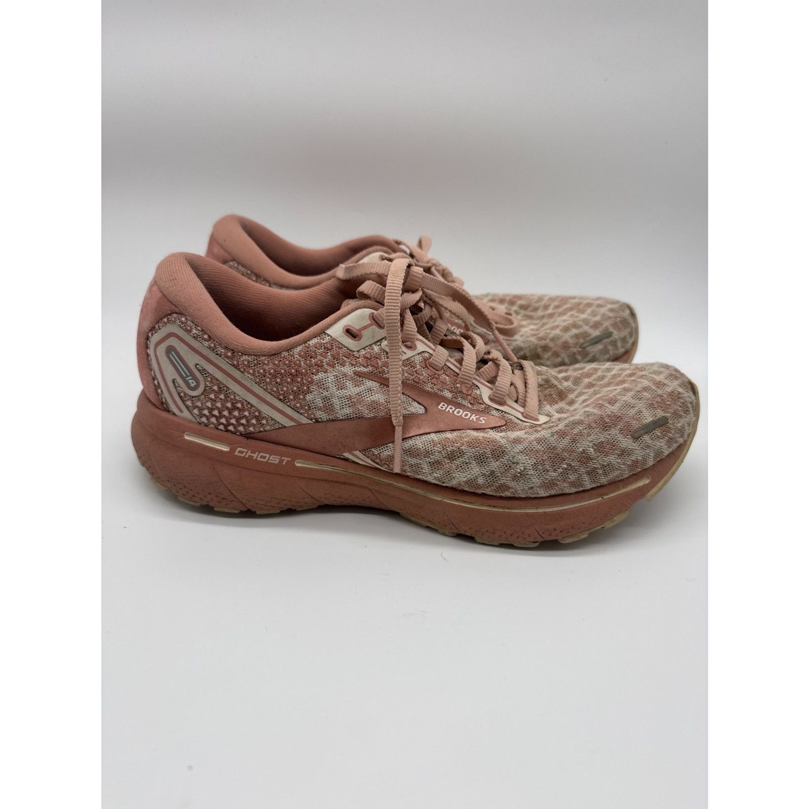 Brooks Ghost 14 Running Shoes Delicacy Brown Coral Cloud Womens 7.5 Medium (B)