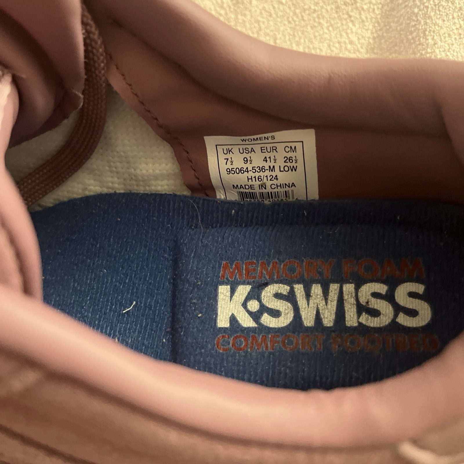 K-Swiss Women’s Dusty Pink Sneakers Tennis Shoes Size 9.5 9 1/2 Suede EUC