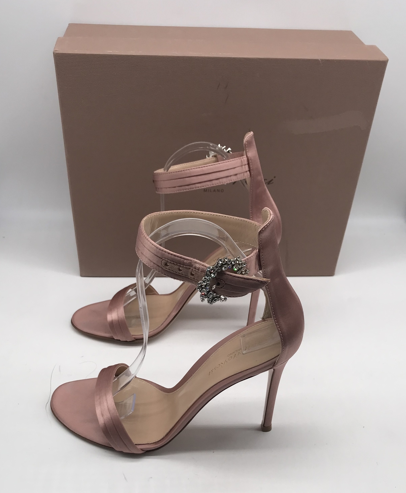 Gianvito Rossi Dahlia pink ankle strap satin sandal heel & crystal buckle sz 39