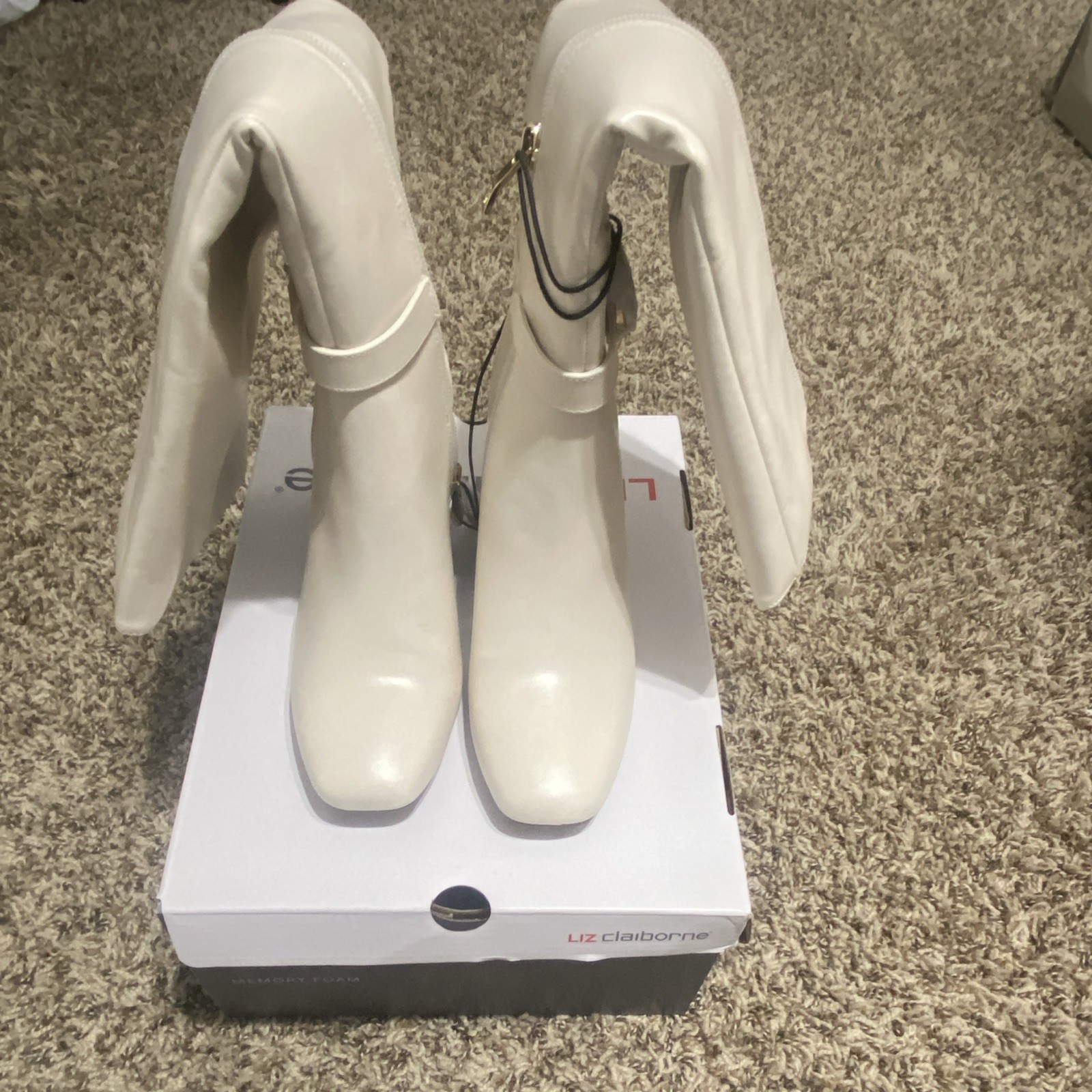 Liz Claiborne LC Hutton Cream Knee High Riding Boots Square Toe Zip Buckle 5.5M
