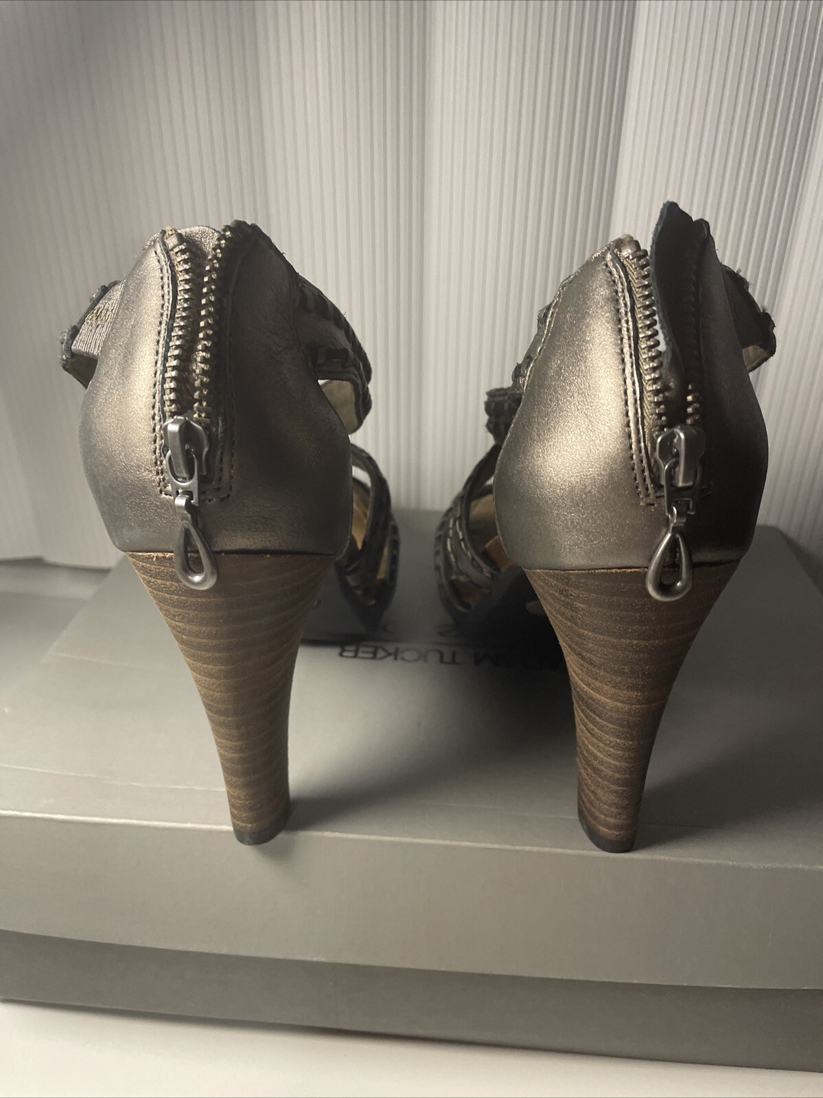 NWT Adam Tucker Me Too Women Brown Heels Size 9 Grafite Heels Brown Open Toe