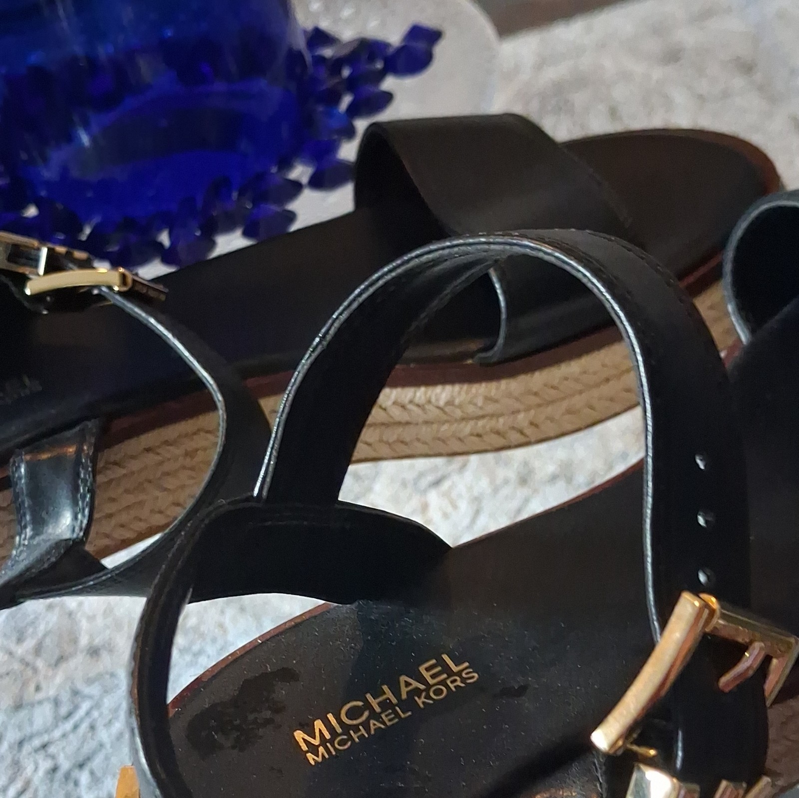 Michael Michael Kors Women’s Black Leather Wedge Sandals Logo Buckle 9