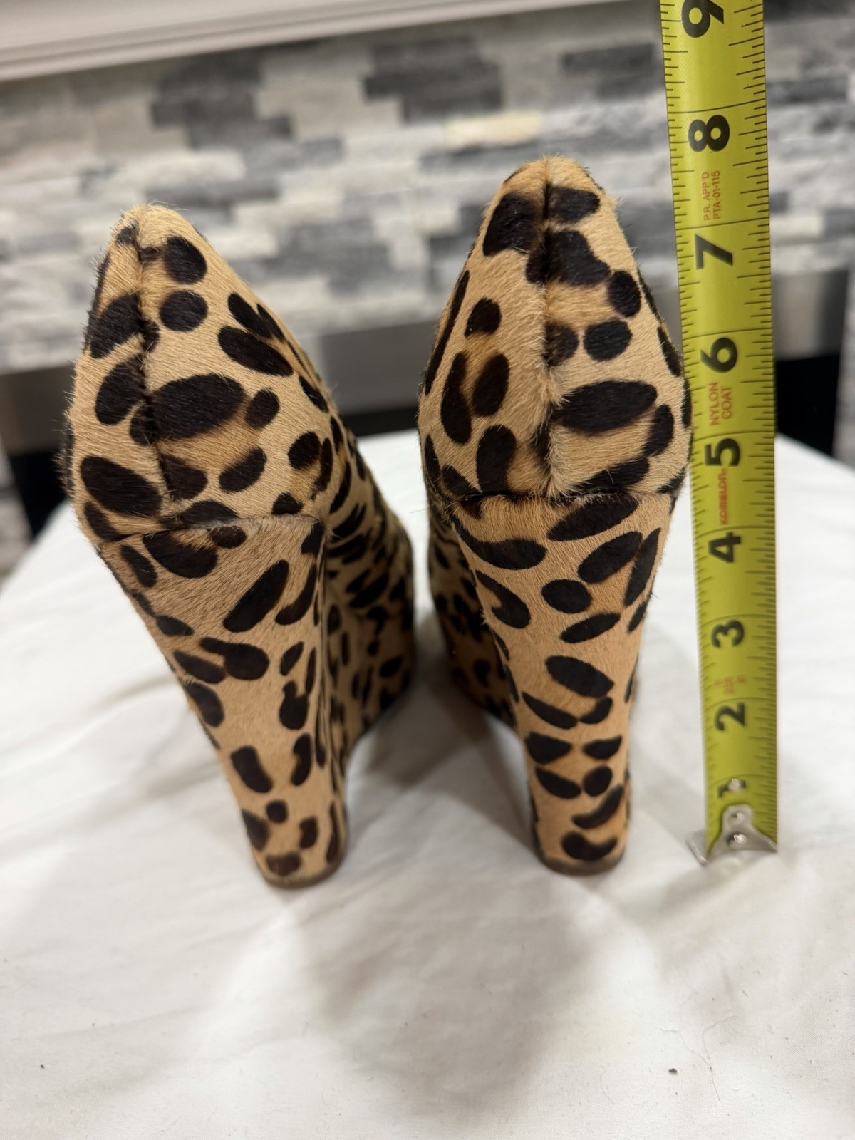 Steve Madden Leopard Animal Print Fur Platform Wedge Round Toe Slip On 9