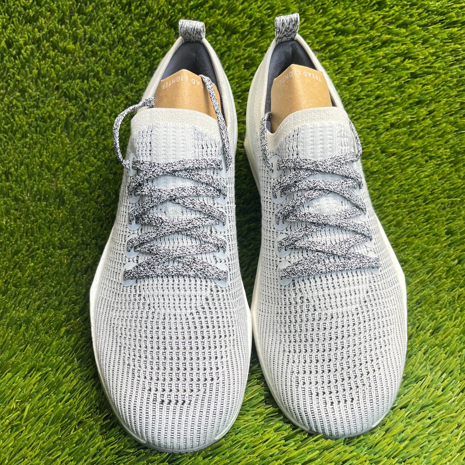 Allbirds Tree Flyer Womens Size 10 White Black Athletic Running Shoes Sneakers