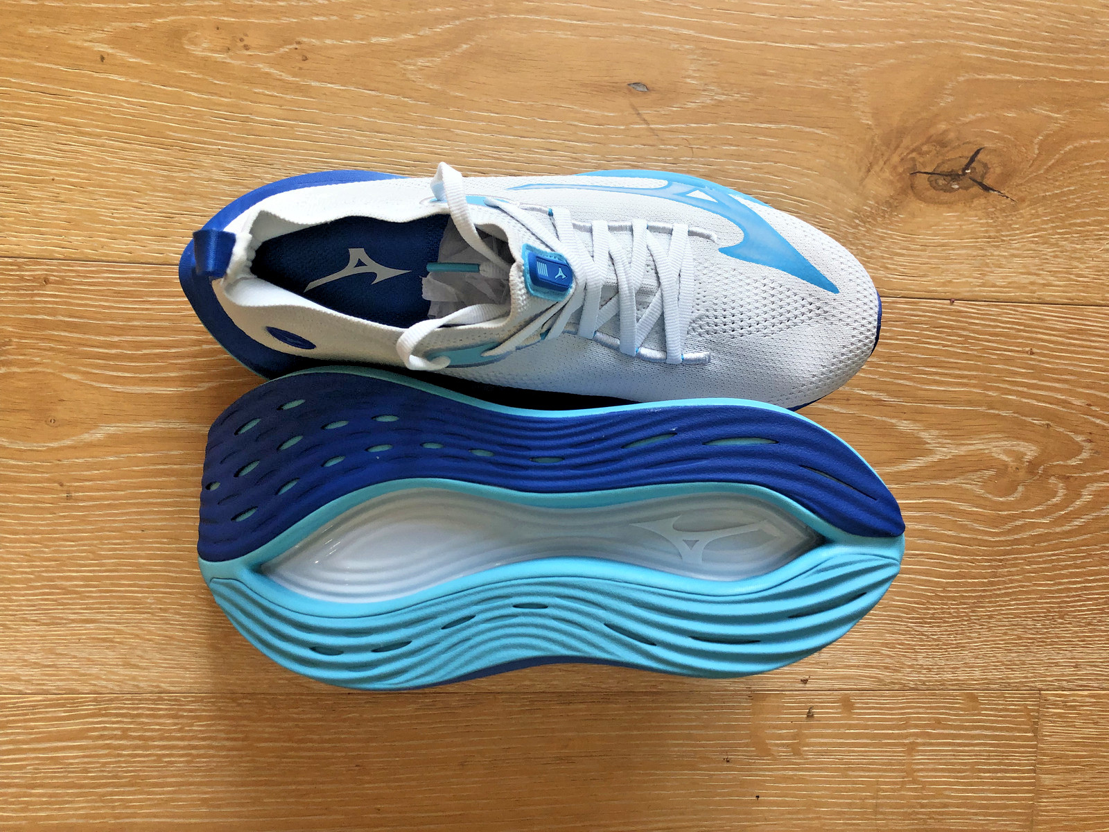 Womens Mizuno Neo Vista women US sz 9 – color Plein Air – River Blue – NEW
