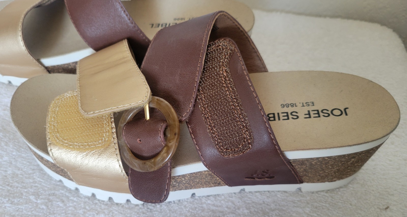 Josef Seibel Quinn 14 Sandals Women’s Gold Kombi Leather Slip-On Sz 38/ 7-7 1/2