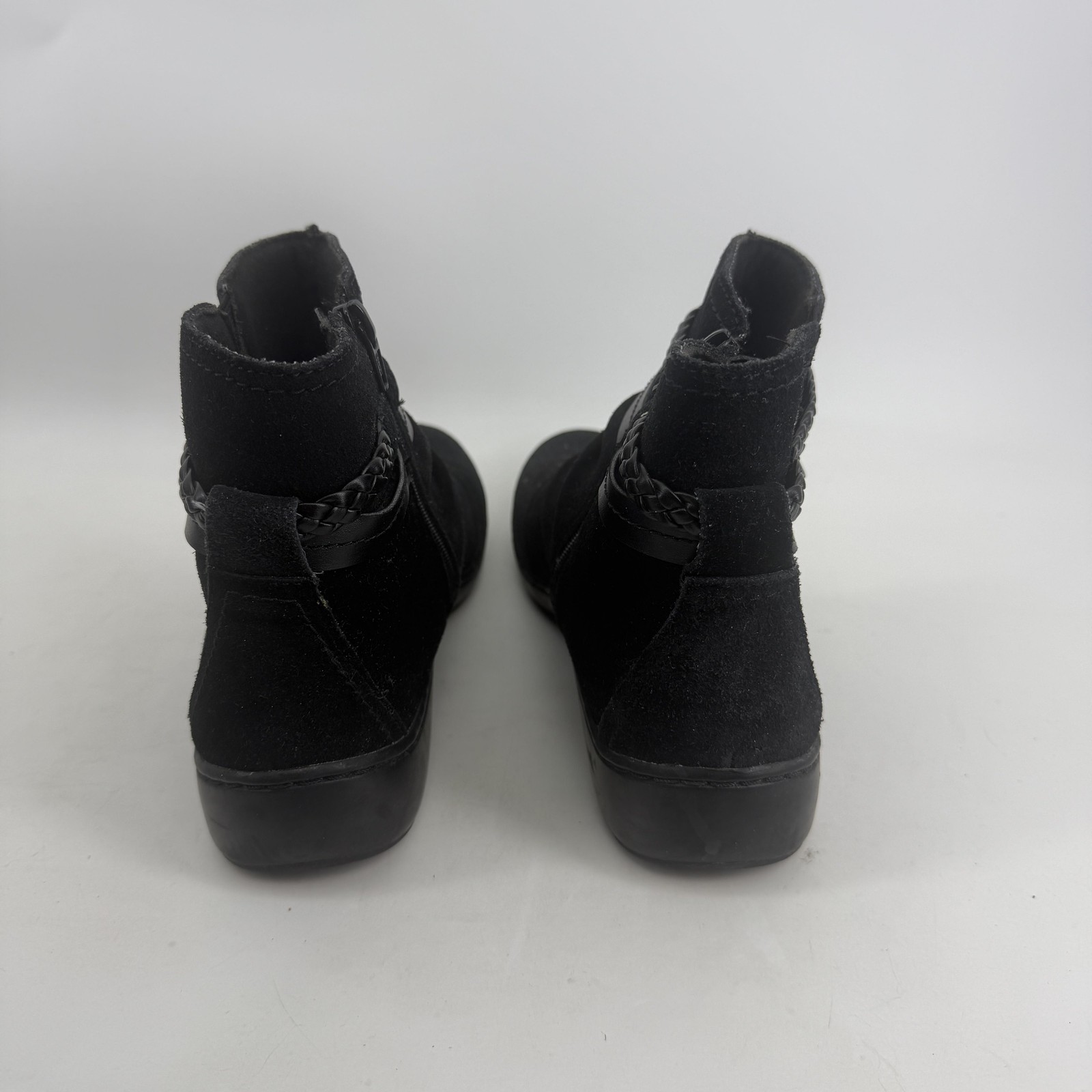 Clarks Boots Womens Size 10W Black Suede Ankle Wedge Zip Comfort Casual Travel