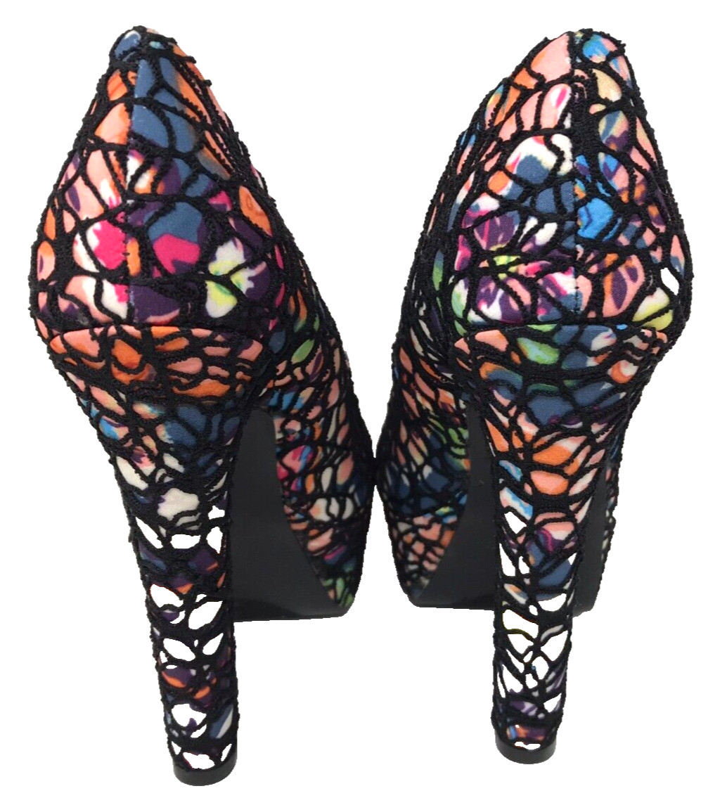 Shi by Journeys Women’s Twisted Floral Web Platform Heels Blk/Multi Size:6 101M