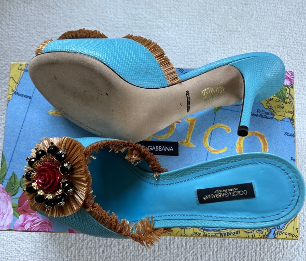Dolce & Gabbana Iconic Raffia and Leather Peeptoe Mules. Size 41/US 11