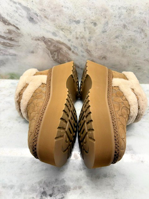 COACH Women’s Christina Signature Shearling CCO35 TOB Pull-On Booties SZ 9B NIB