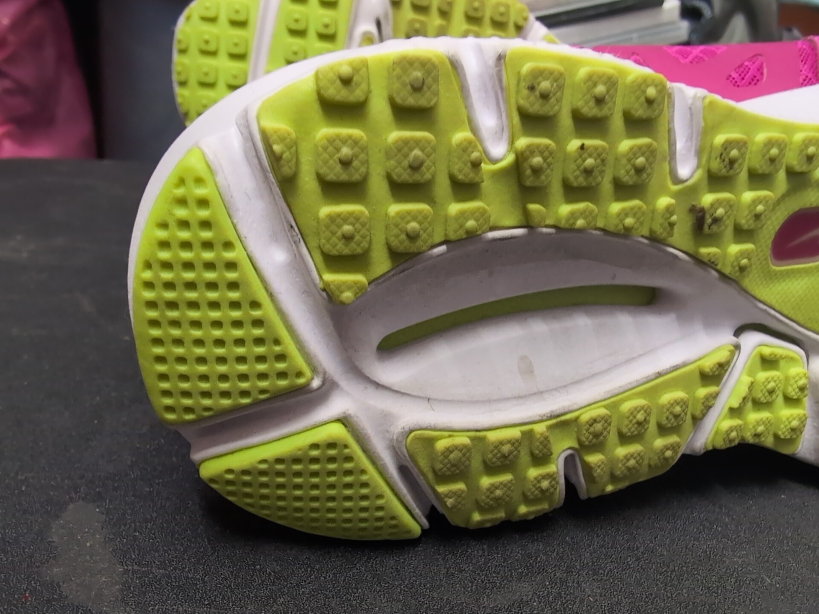 Nike Women’s Lunar Forever Lunarlon Neon Pink Athletic Shoes 488164-600 Size 10