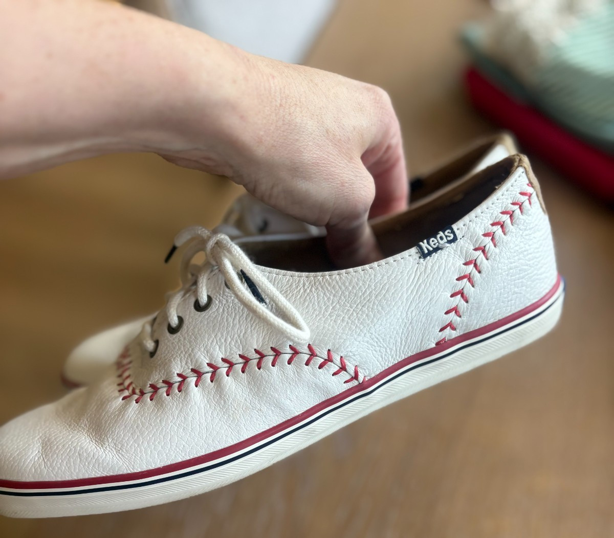Keds Champion Pennant Leather Baseball Stitched Women’s Sneakers White Sz 8.5
