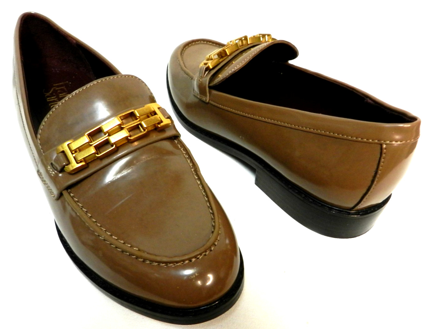 Franco Sarto Akron Size 9 brown patent leather loafers slides w/ gold Chain Link