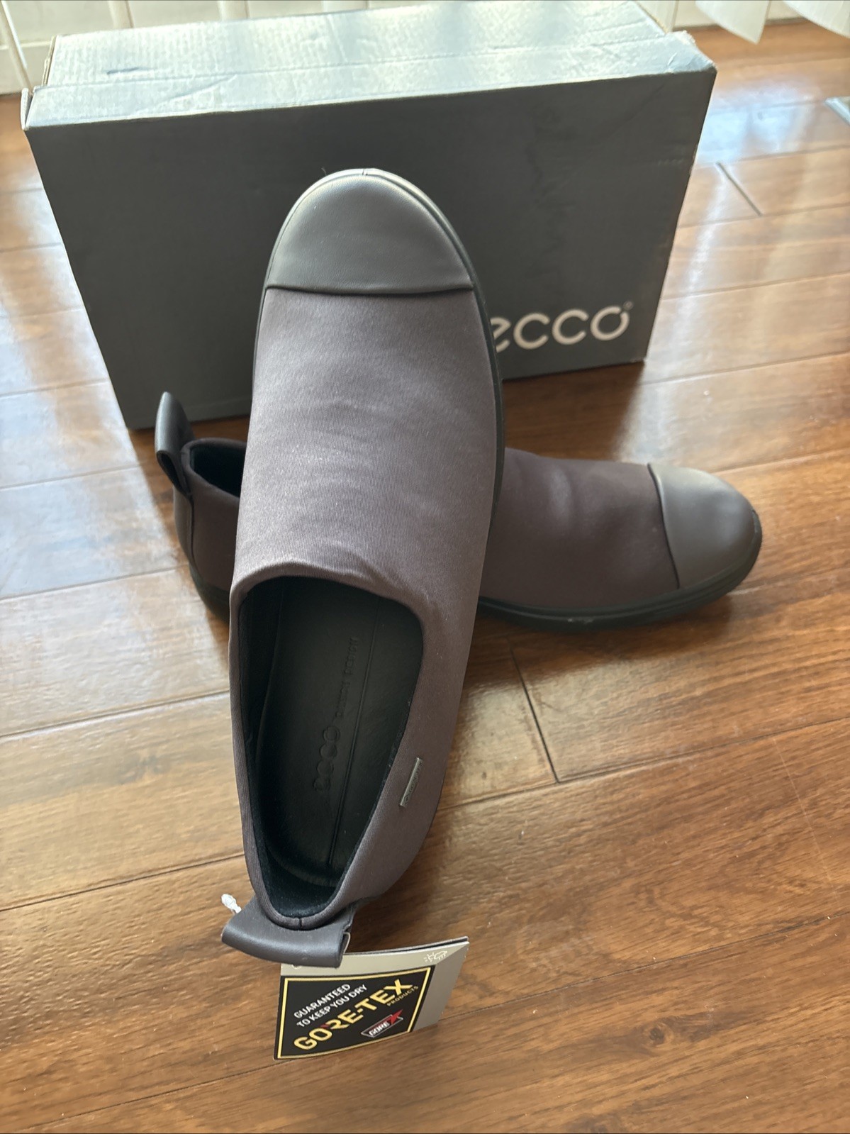ECCO Soft 7 Neoprene Cap Toe Slip on Sneakers Women’s Size EU 40 US 9-9.5