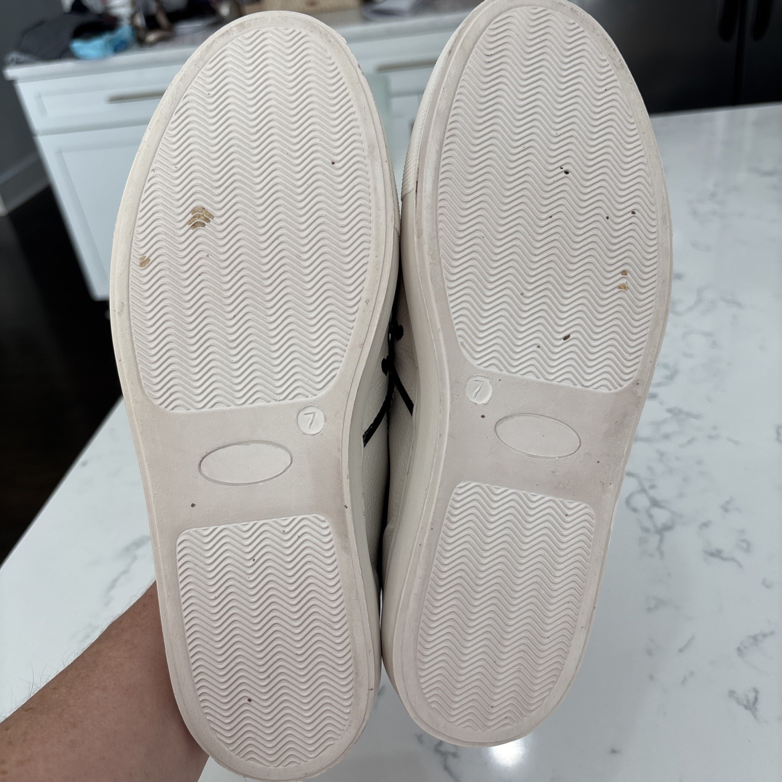 Brighton Moor Casablanca White Embroidered Luxe Leather Sneakers Women’s Size 7