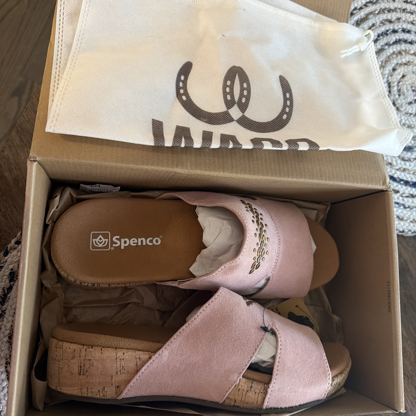 Waco Spenco Women’s passport wedge In Size 9.5D Wide