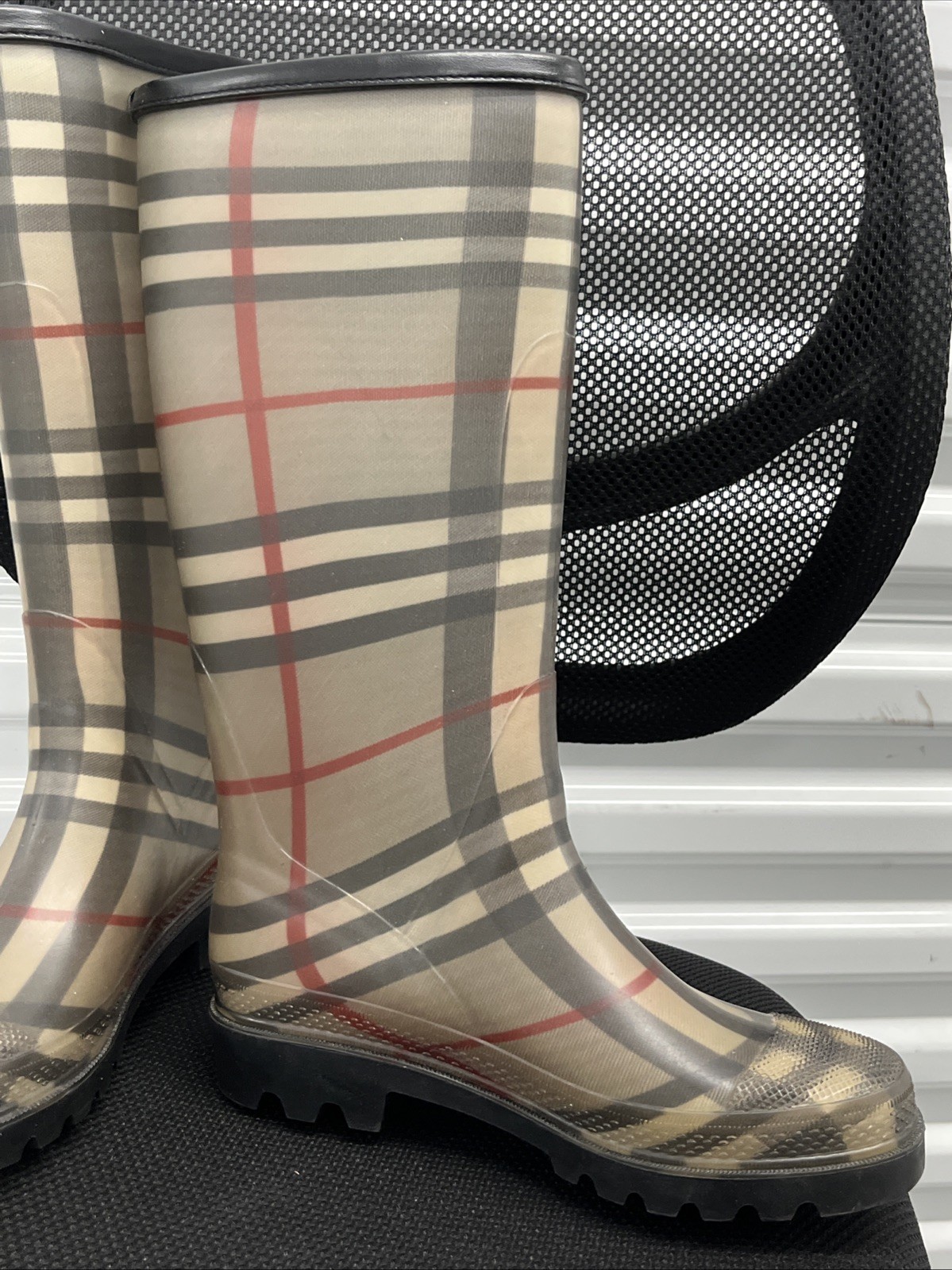 Burberry Nova Check Rubber Rain Boots (4 US, 37 EUR)