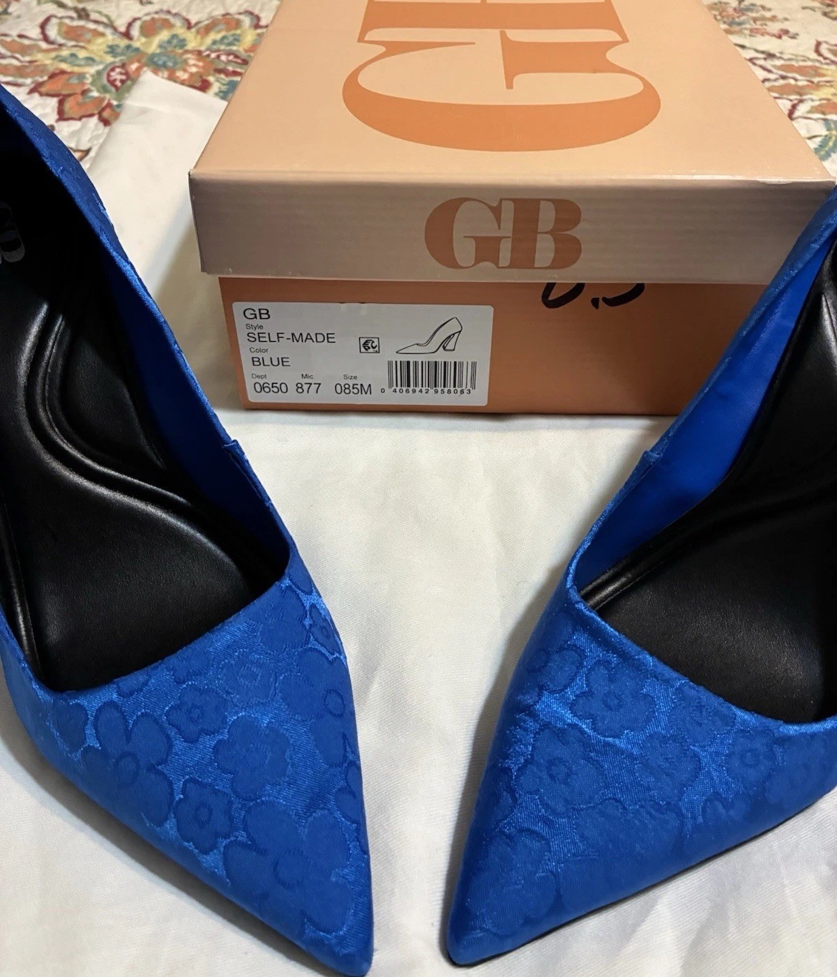 Size 8.5 Gianni Bini Blue Pumps Spring Summer Fall Winter Church Formal