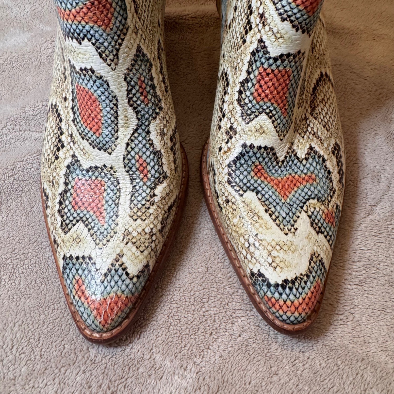 Snakeskin Print Western Leather Ankle Boots Block Heel Pointed Toe Boho SZ 6M