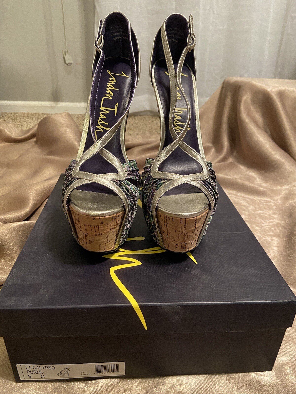 NIB London Trash Platform Silver Peacock heels Calypso Gorgeous!!!