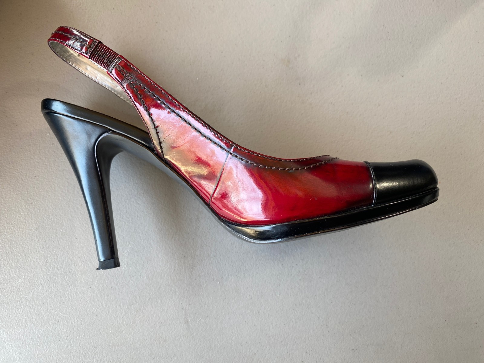 Tahari Women’s Sling Back Heels, Size 8, Black and Bordeaux