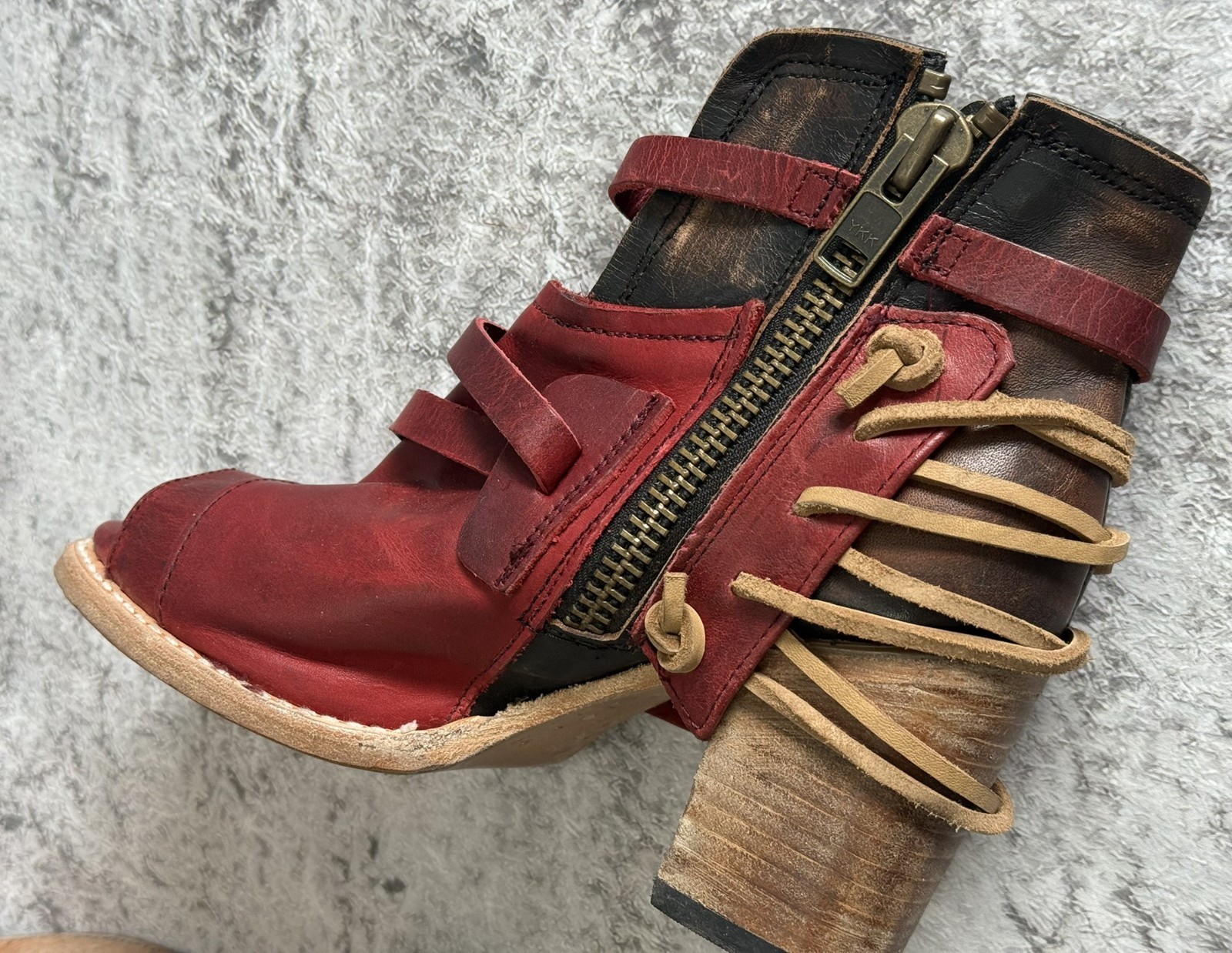 Freebird by Steven Carter Red Sandals Women’s Leather Strappy Boho Biker US 7