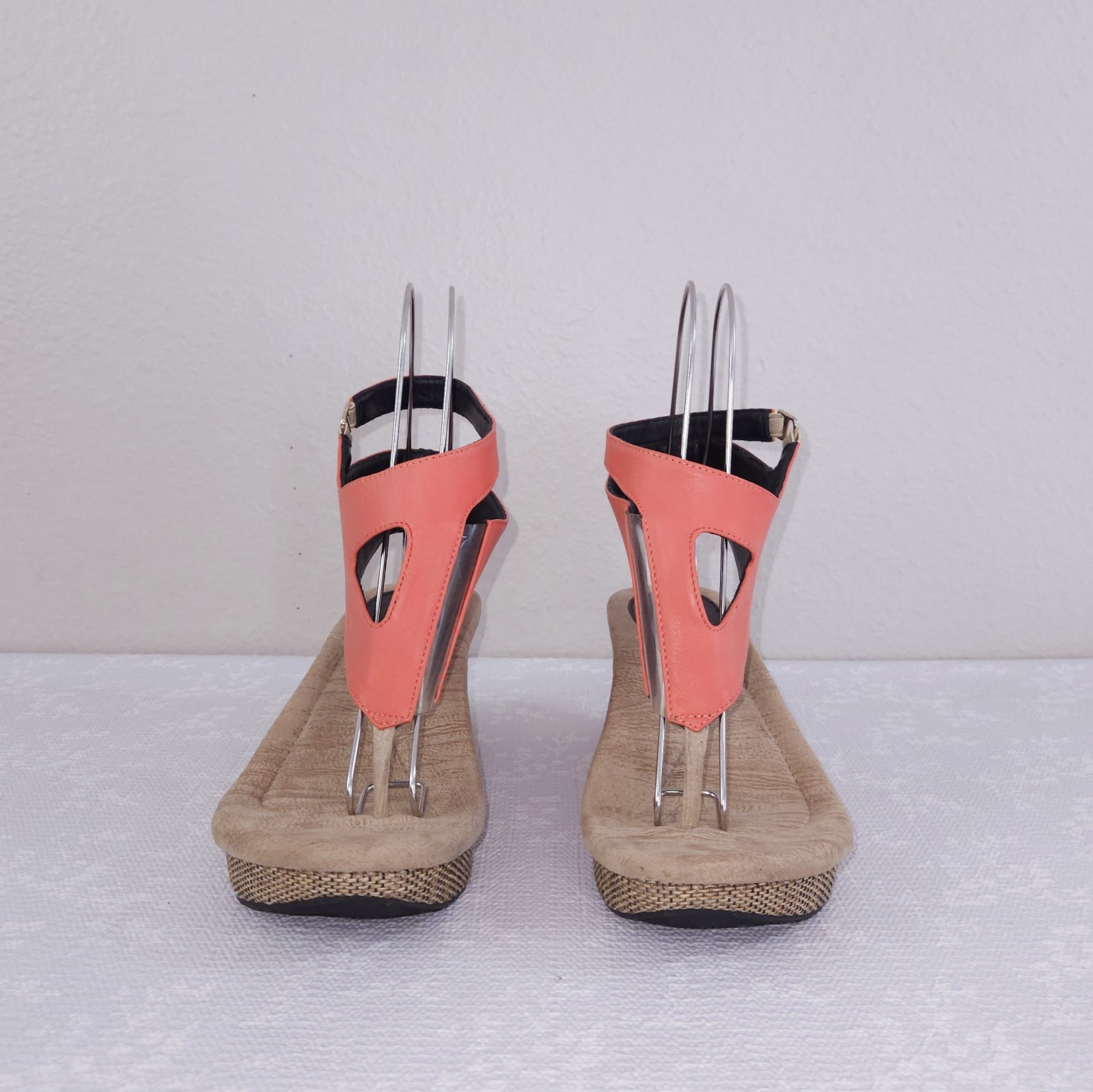 MODZORI Reversible Wedge Platform Sandals Women’s 9 Black Coral Pink Amaya Thong