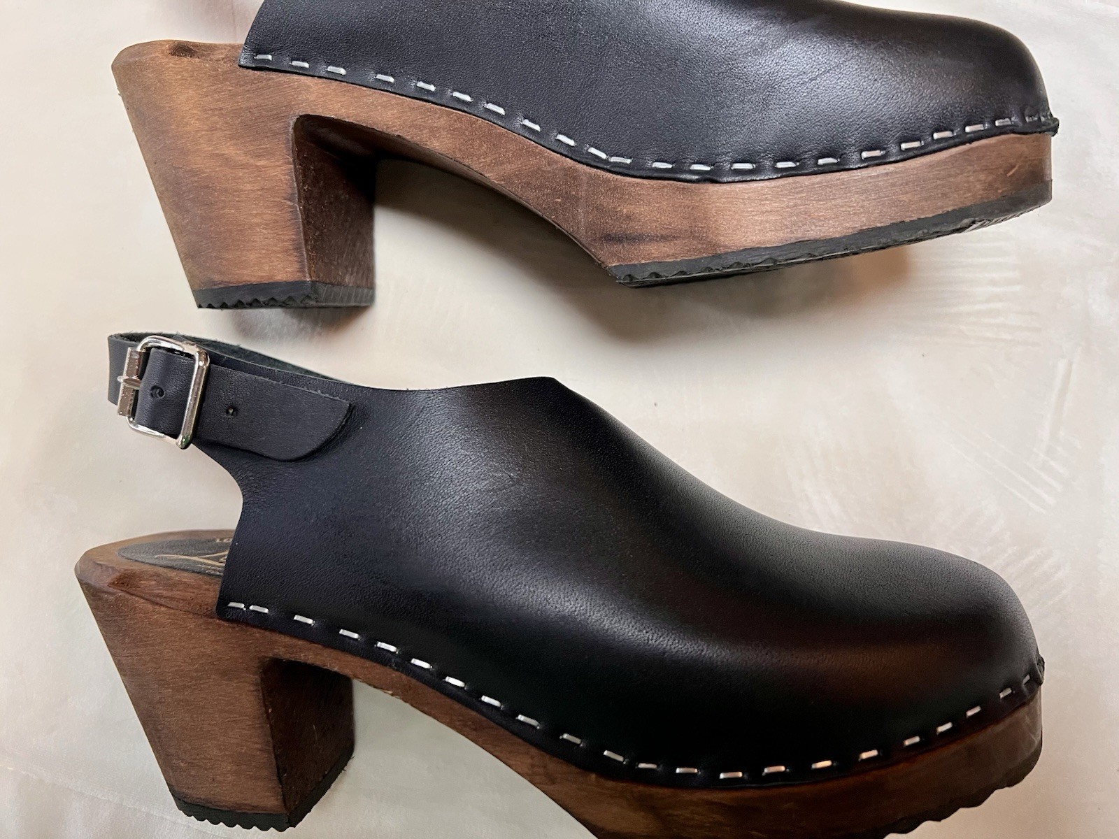 Lotta Clogs Black Leather