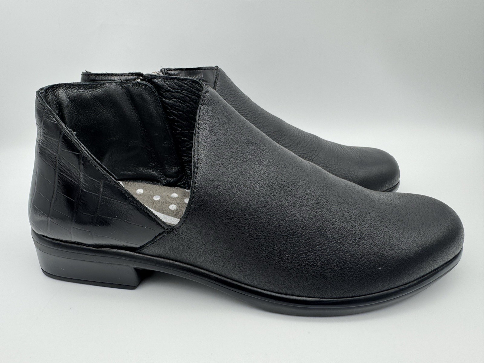 Naot Bayamo Cut-Out Ankle Boots – Black Leather – Women’s EU 41 / US 10–10.5