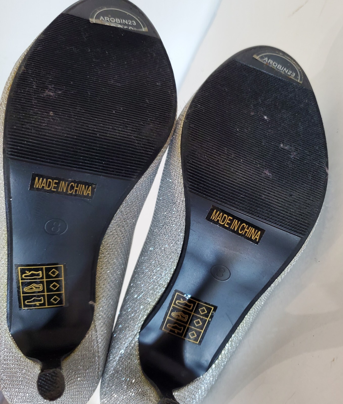 Sparkly Silver Sz 8 Slip On Pump Michaelangelo 3.5″ Heel David’s Bridal AROBIN23