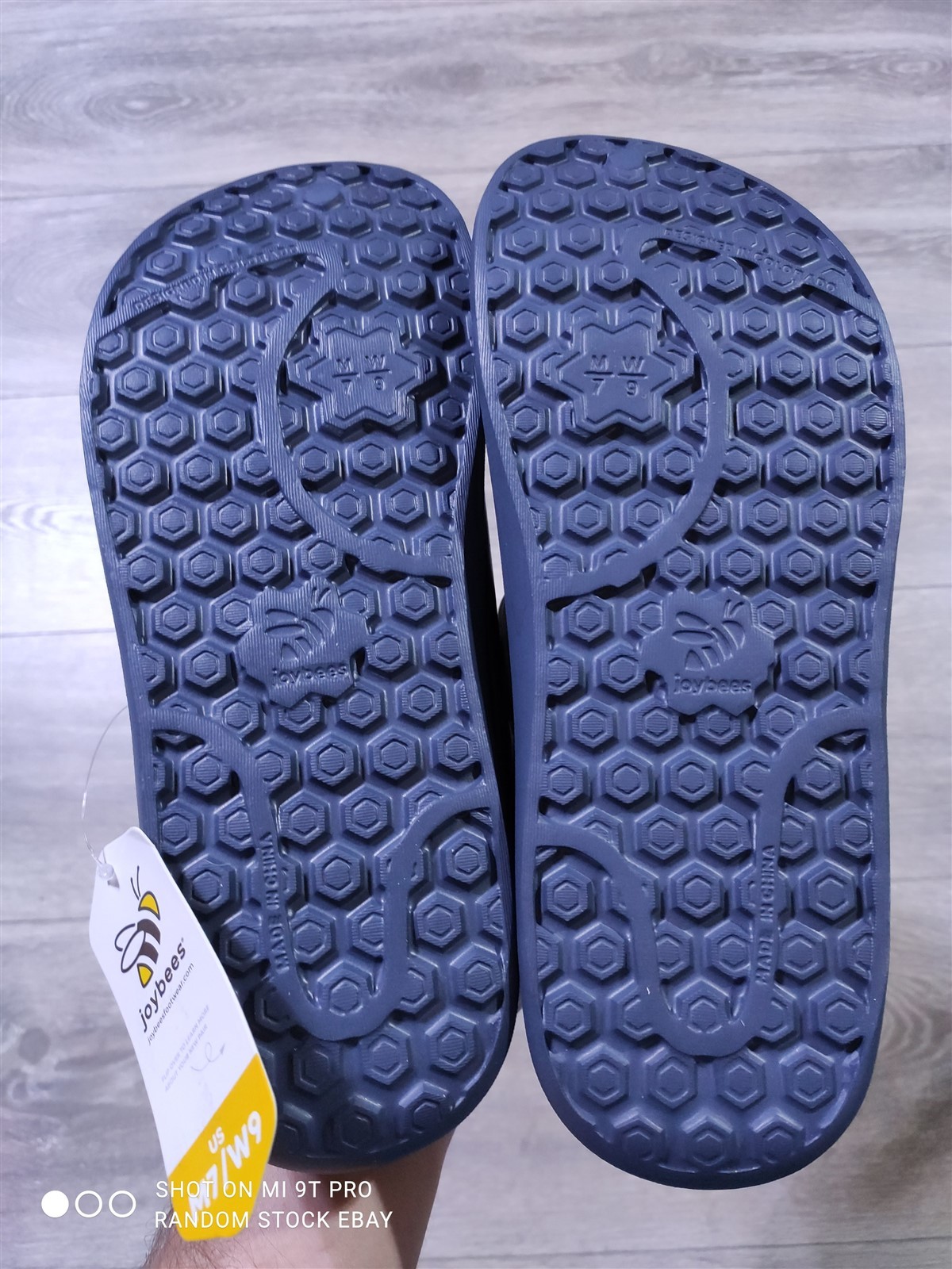 Joybees Adults Varsity Clog Solid True Navy Unisex Clogs Womens 7 / Mens 6