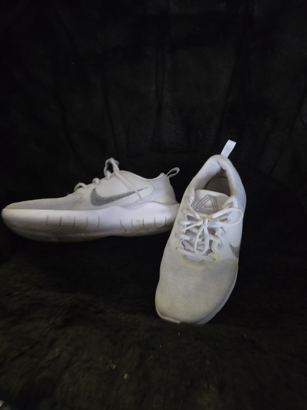 Size 8.5 – Nike Flex Experience Run 10 White