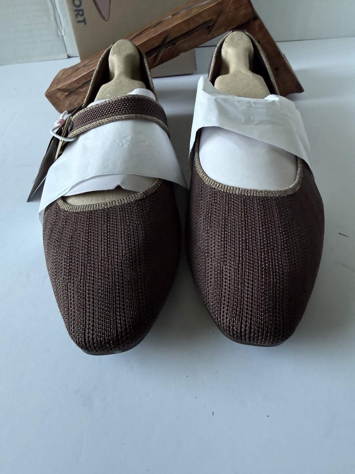 Skechers Cleo Snip Glamorous Shoes Women’s 7 Stretch Fit Chocolate 158368 New