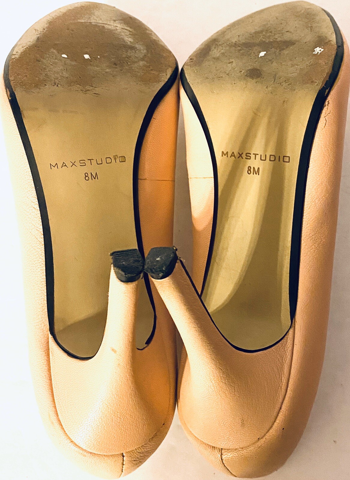 Max Studio Pink Leather Semi-Round Toe “Marais” Pumps Size 8M GUC!