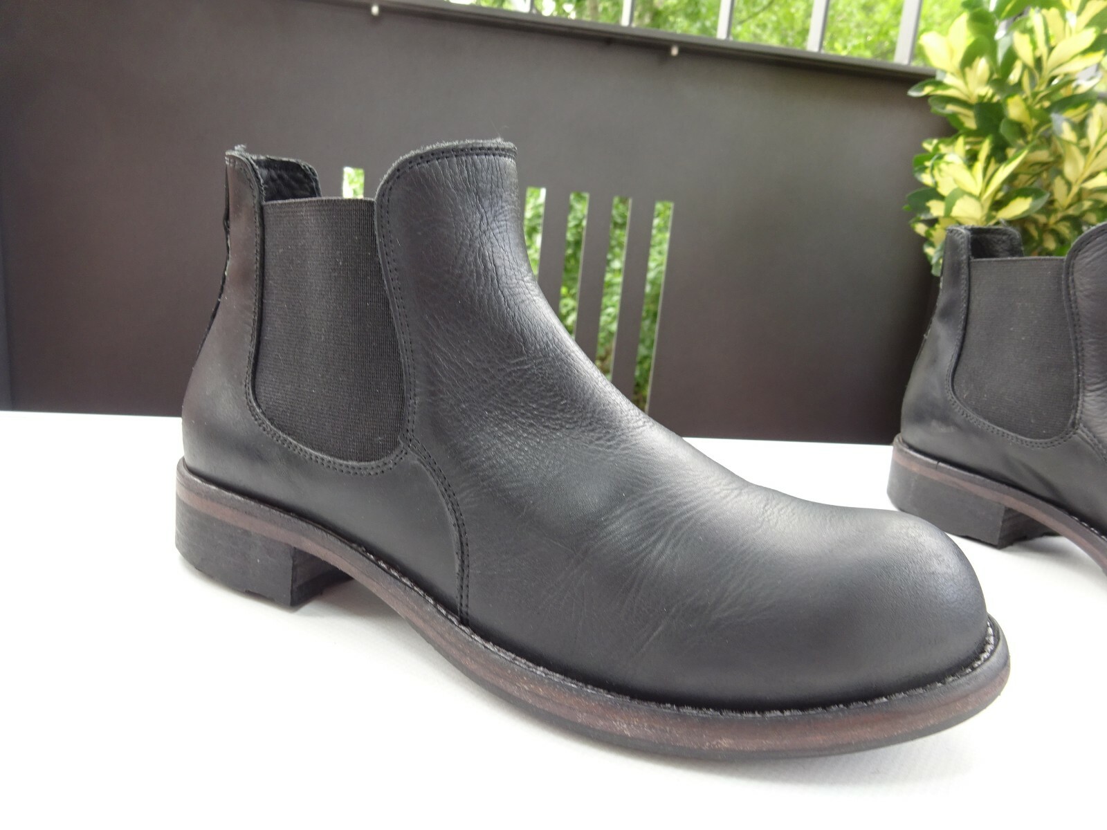 Area Forte women’s shoes elastic ankle boots leather black Italy size 36 F. NEW