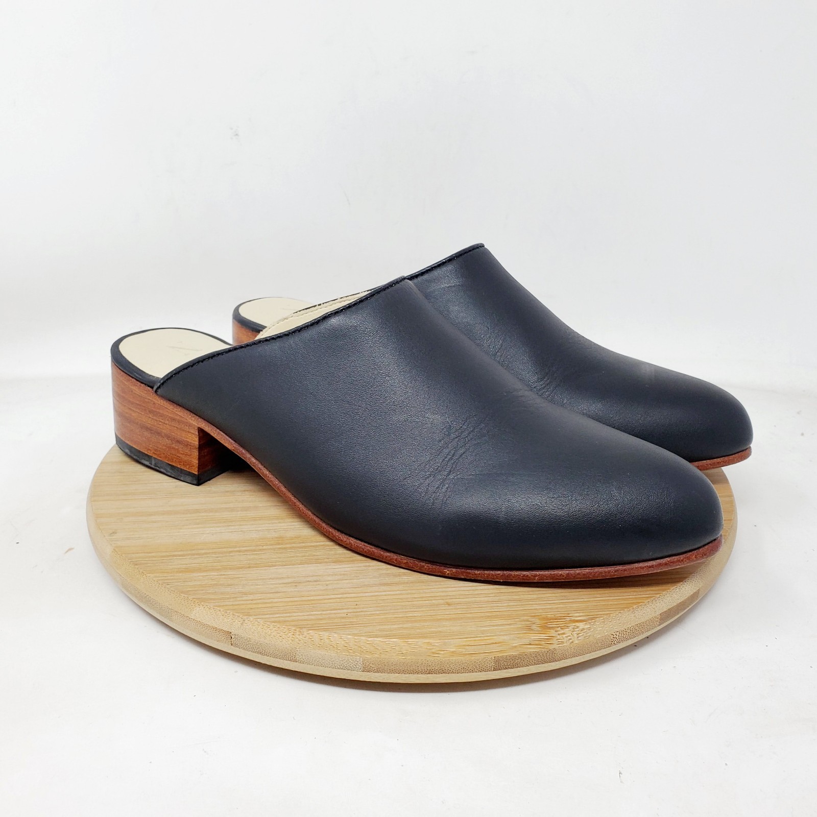 Nisolo Mariella Mule Womens 6.5 Black Leather Pointed Toe Heel Block Heel Shoes