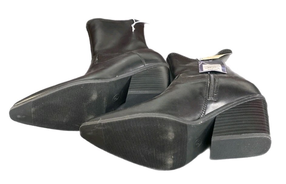 Universal Thread Womens Aubree Boots, 6, 6-1/2, 7, 7-1/2, 8-1/2, NWT, SHIPS FREE