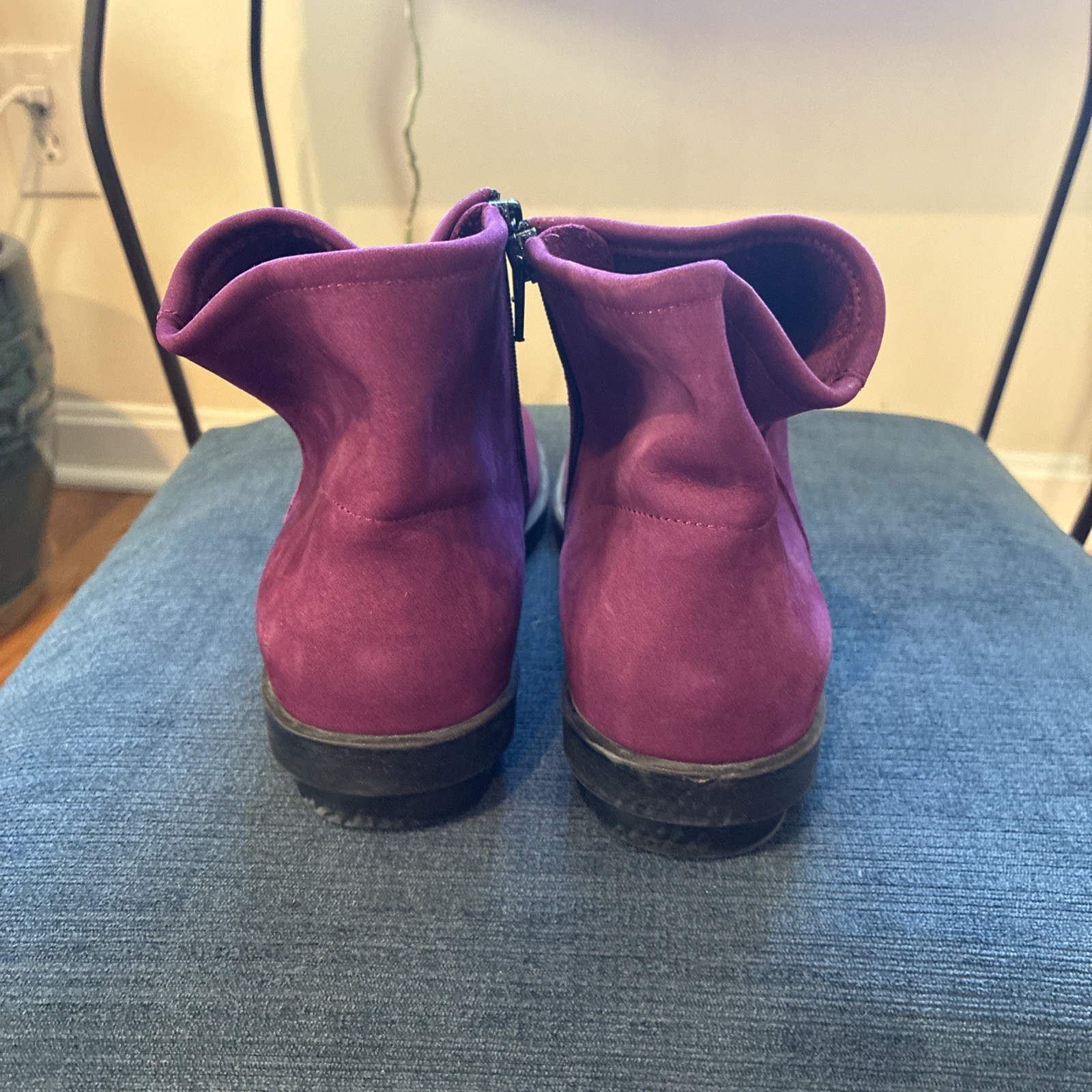 Arche Detyam purple nubuck ankle boots size 9
