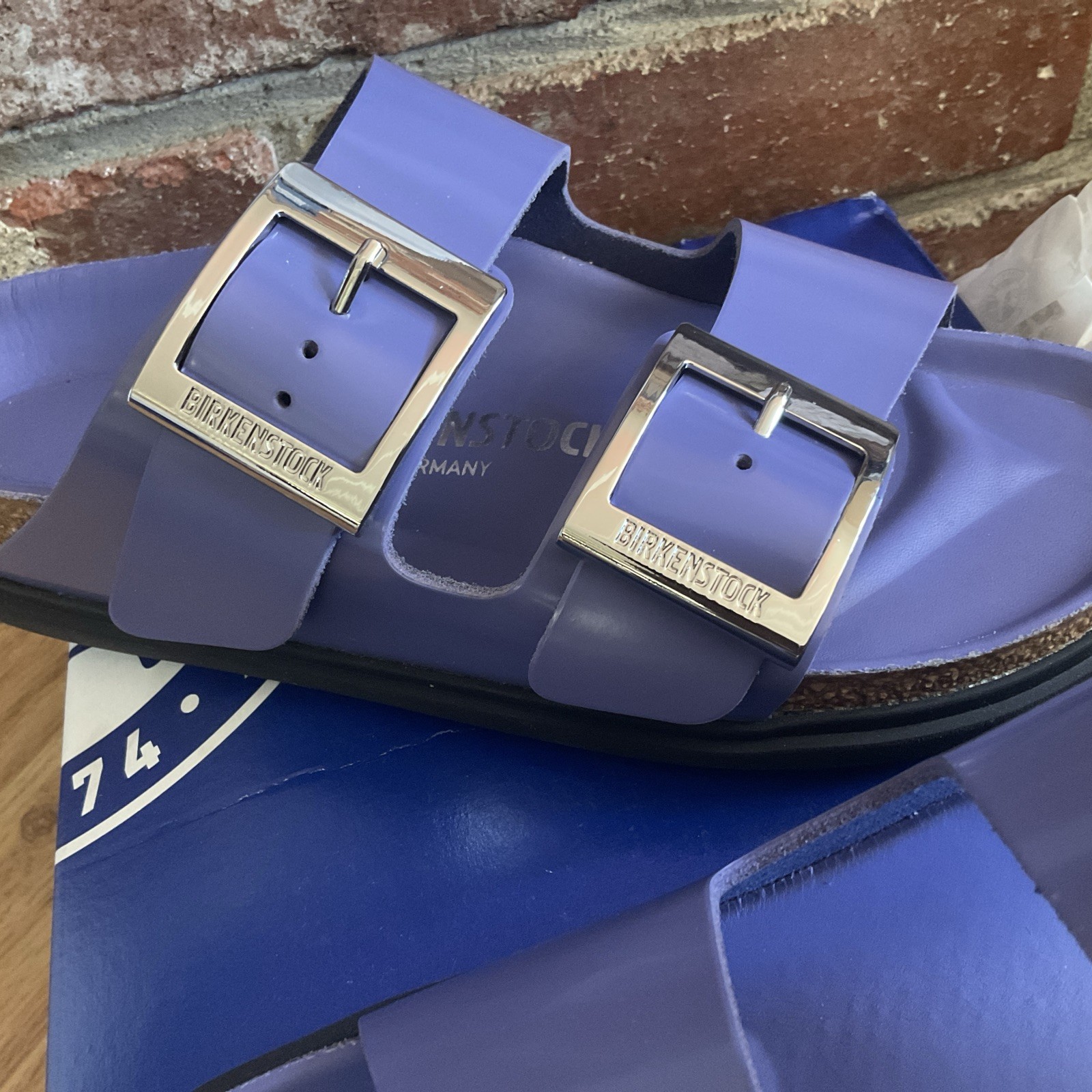Birkenstock Arizona Big Buckle HIGH SHINE Leather Narrow Sandals EU 38 Purple