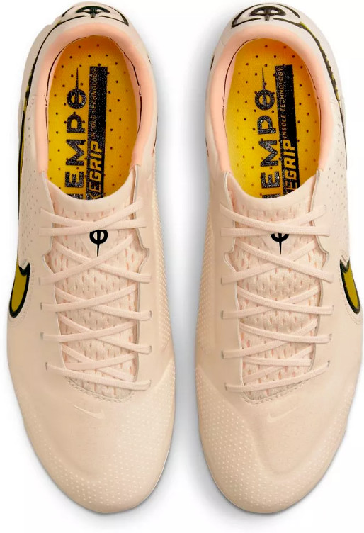 NIKE TIEMPO LEGEND 9 ELITE SG-PRO SOCCER CLEATS WOMEN’S SIZE 7.5 NWB no box top