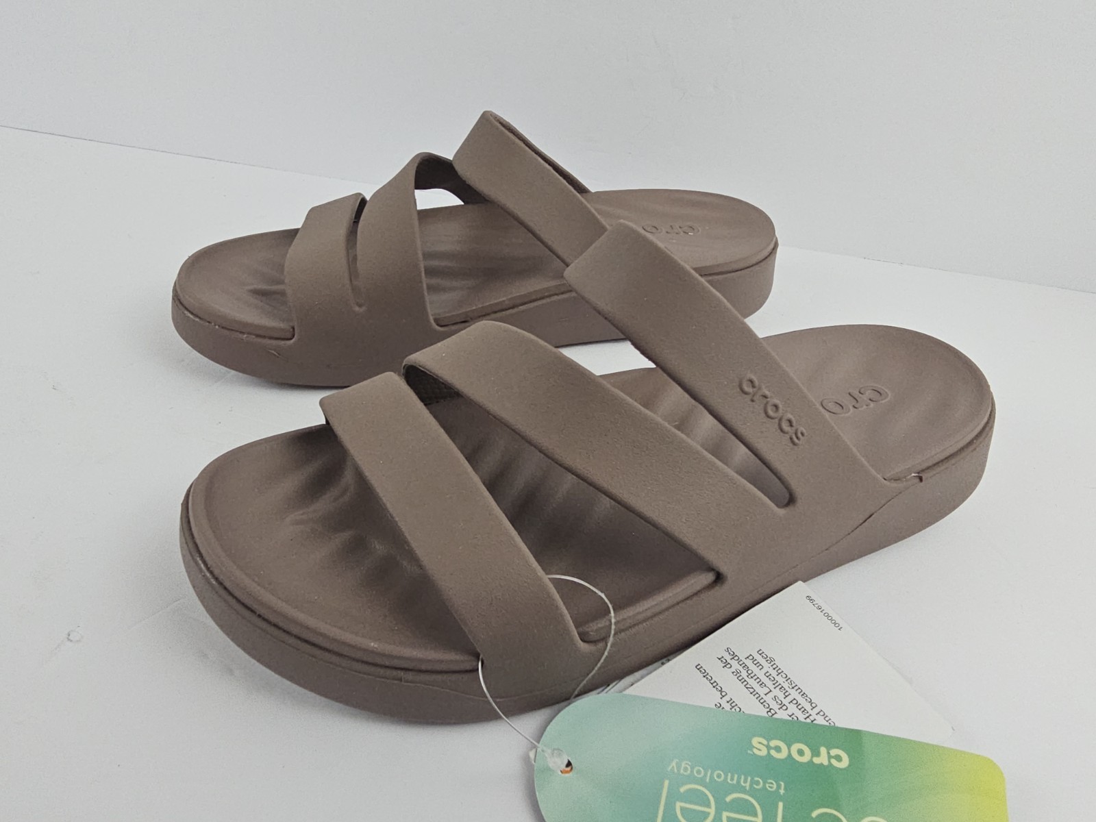 CROCS Getaway Strappy Sandals Truffle Brown NEW WOMENS Size 6