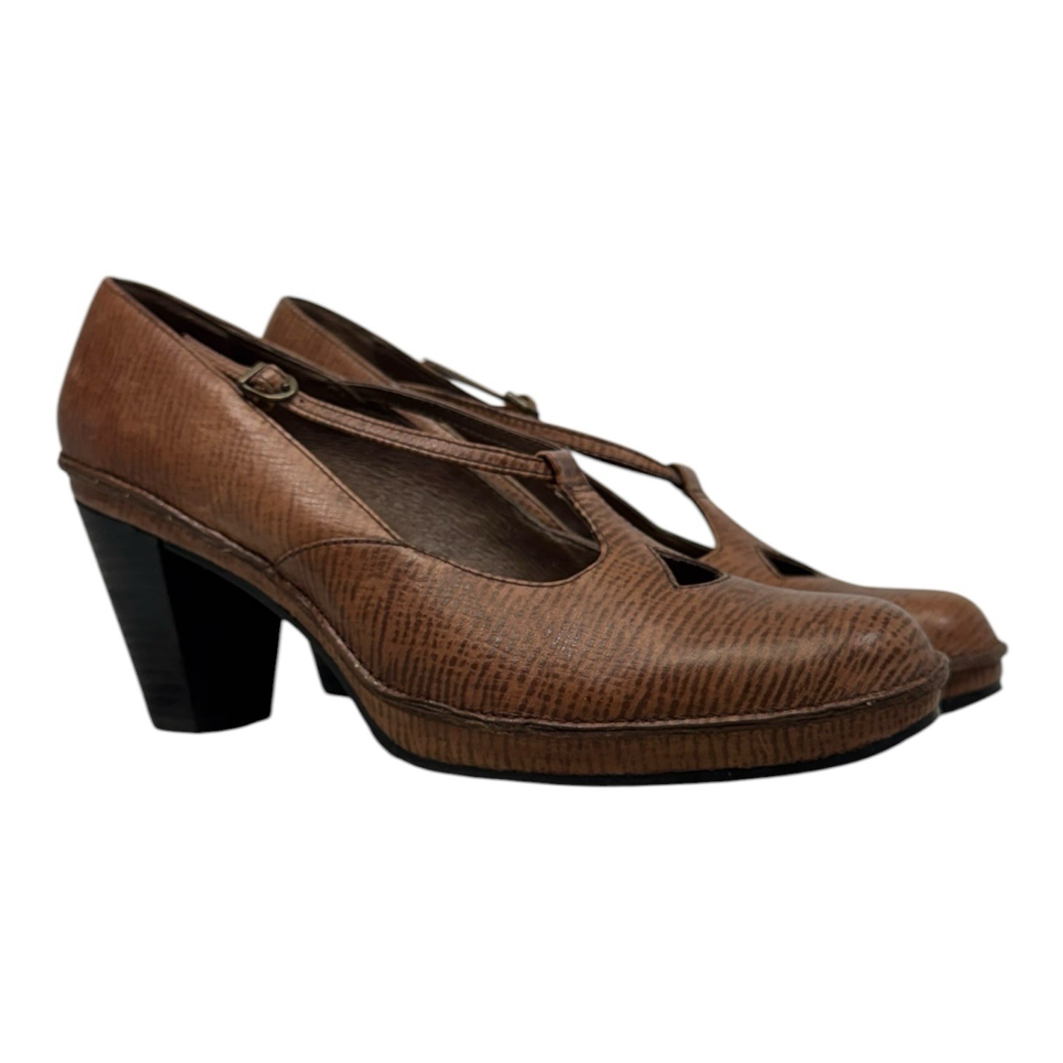 CLARKS ARTISAN Womens 9.5 Embossed Leather T Strap Pumps Maryjane Heels 73872