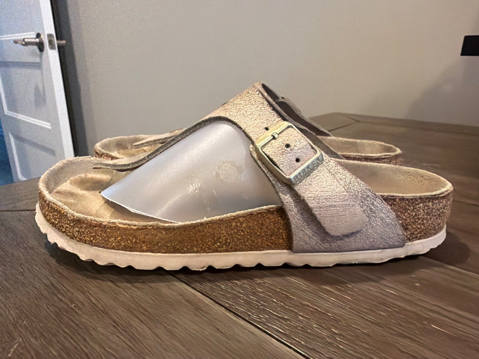 BIRKENSTOCK Gizeh Metallic Beige Tan Thong Sandals Women`s EU 36 US 5 – 5.5